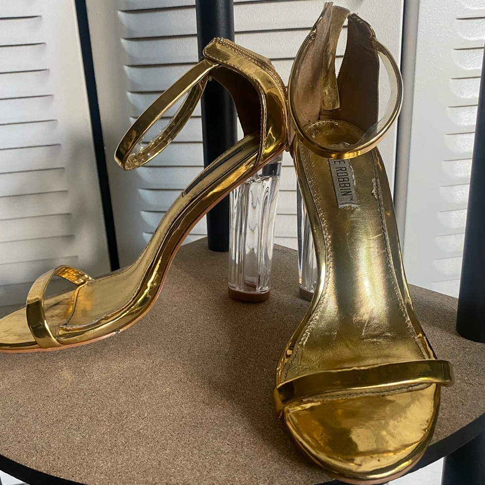 Gold Colin Stuart Heels Sz.8